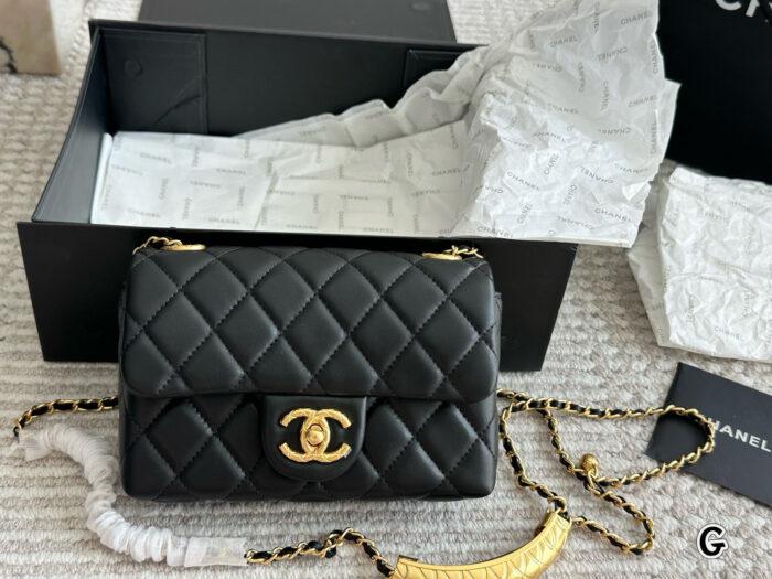 Chanel Square Flap Handbag In Calfskin Leather With Exquisite Handle Design - Image 7