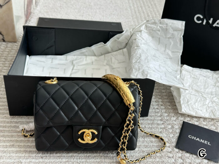 Chanel Square Flap Handbag In Calfskin Leather With Exquisite Handle Design - Image 10