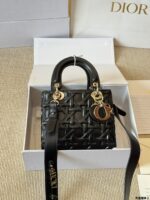 Dior Lady Lambskin Handbag Exquisite Lady-Like Style Stunning Hardware Adjustable Shoulder Strap - Image 2
