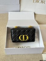Dior Caro Chain Series Quadrant-Pattern Lambskin Chain Bag Multiple Carrying Options Generous Capacity - Image 2