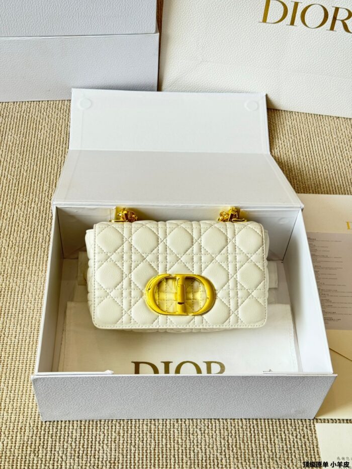 Dior Caro Chain Series Quadrant-Pattern Lambskin Chain Bag Multiple Carrying Options Generous Capacity - Image 3