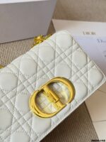 Dior Caro Chain Series Quadrant-Pattern Lambskin Chain Bag Multiple Carrying Options Generous Capacity - Image 6