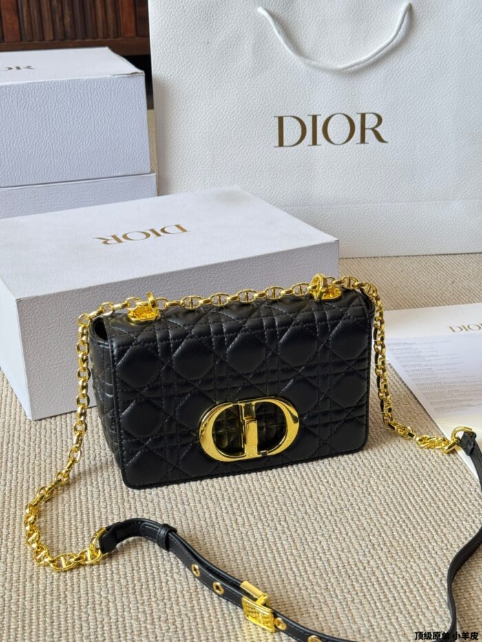 Dior Caro Chain Series Quadrant-Pattern Lambskin Chain Bag Multiple Carrying Options Generous Capacity - Image 7