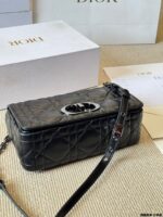 Dior Caro Chain Series Lambskin Quilted Chain Bag Multiple Carrying Options | Generous Capacity - Image 8