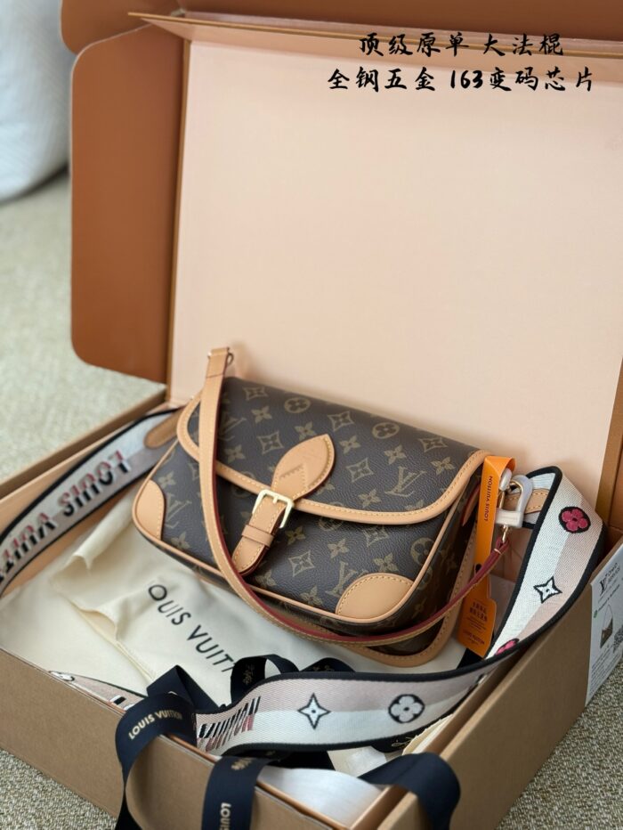 Louis Vuitton Diane Monogram Bag Runway Style Shoulder Crossbody Underarm Bag Floral Embroidered Shoulder Strap Full Steel Hardware Removable Shoulder Strap Complete Packaging - Image 9