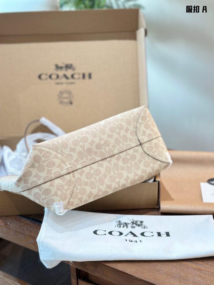 Coach City Tote Bag - Magnetic Clasp Upgrade Lightweight, Spacious, Minimalist Yet Distinctive, Superb Texture - Image 3