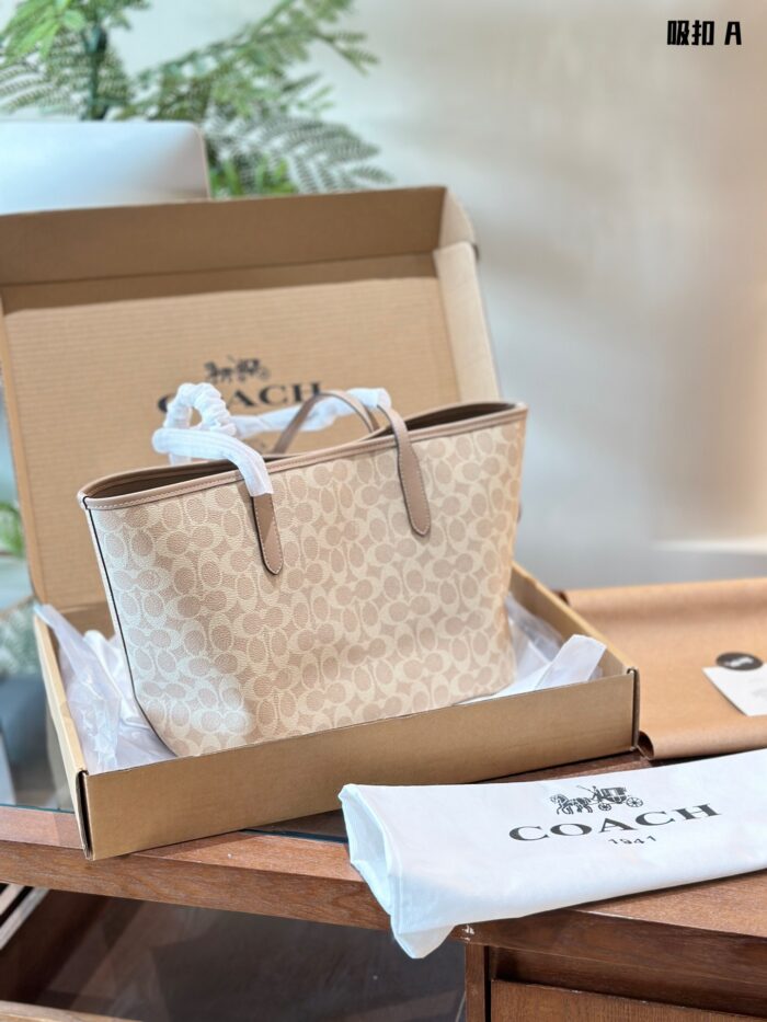 Coach City Tote Bag - Magnetic Clasp Upgrade Lightweight, Spacious, Minimalist Yet Distinctive, Superb Texture - Image 4