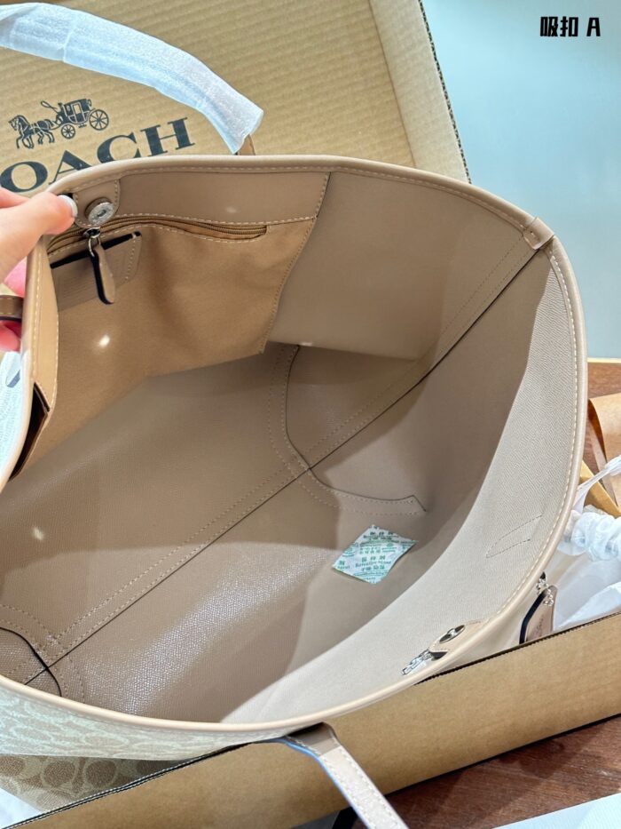 Coach City Tote Bag - Magnetic Clasp Upgrade Lightweight, Spacious, Minimalist Yet Distinctive, Superb Texture - Image 7