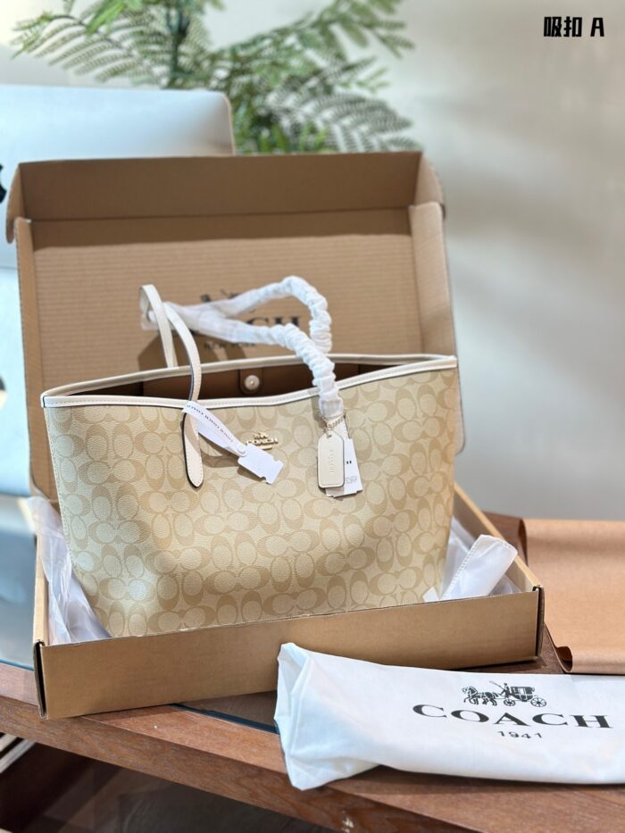 Coach City Tote Bag - Magnetic Clasp Upgrade Lightweight, Spacious, Minimalist Yet Distinctive, Superb Texture - Image 12
