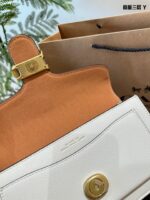 Coach Tabby Dionysus Bag: Minimalist, Sophisticated, Lightweight, Versatile - Image 7