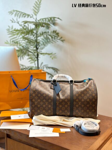 Louis Vuitton Keepall Monogram Travel Bag - Practical, Large-Capacity Gym And Travel Bag