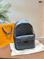 Louis Vuitton New Classic Backpack Letter Design Large Capacity Lightweight - Image 2
