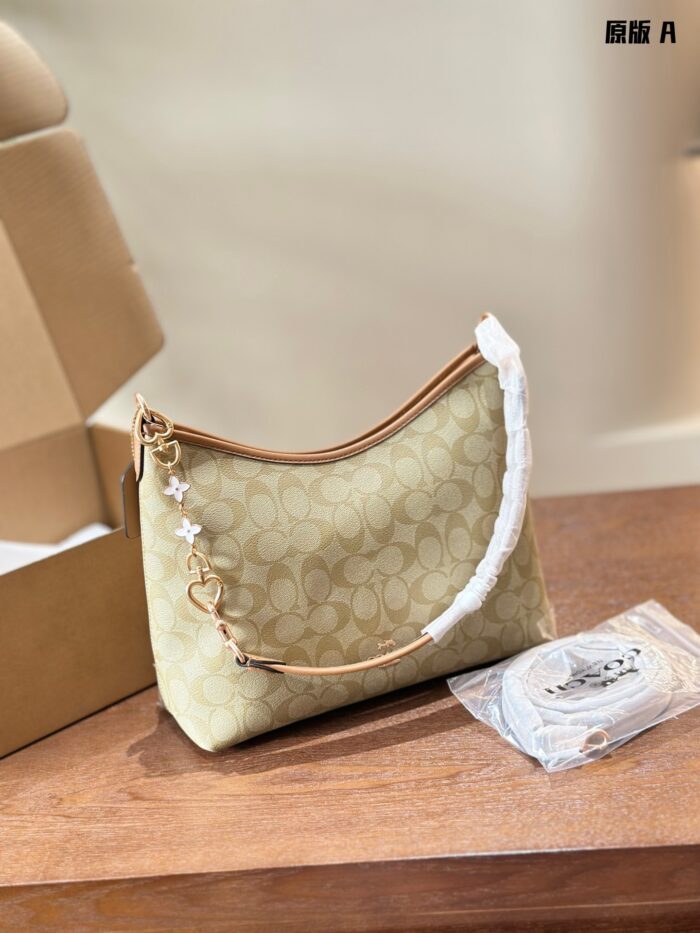 Coach Laurel Series Latte-Coloured Shoulder Bag Spacious Yet Lightweight Includes Accessories Packaged In Aeroplane-Shaped Box - Image 4