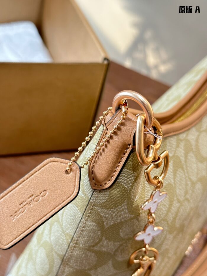 Coach Laurel Series Latte-Coloured Shoulder Bag Spacious Yet Lightweight Includes Accessories Packaged In Aeroplane-Shaped Box - Image 8