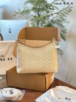 Coach Wanderlust Bag | Soft Colour Palette | Effortless Vibe | Autumn/Winter Ootd - Image 4