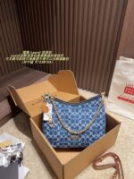 Coach Laurel Vintage Print Brown & Black Crossbody Bag With Chain Pendant - Handheld/Crossbody Commuter Bag - Image 11