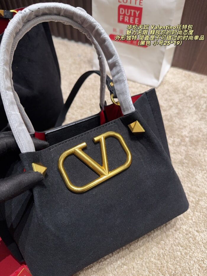 Valentino Tote Bag Distinctive Silhouette Multiple Colour Options Superb Texture Essential Fashion Piece - Image 7