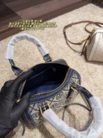 Tory Burch Boston Pillow Bag Retro Pattern Navy Blue Logo Fine-Grained Leather Wide Shoulder Strap Handheld Or Crossbody Generous Capacity - Image 9