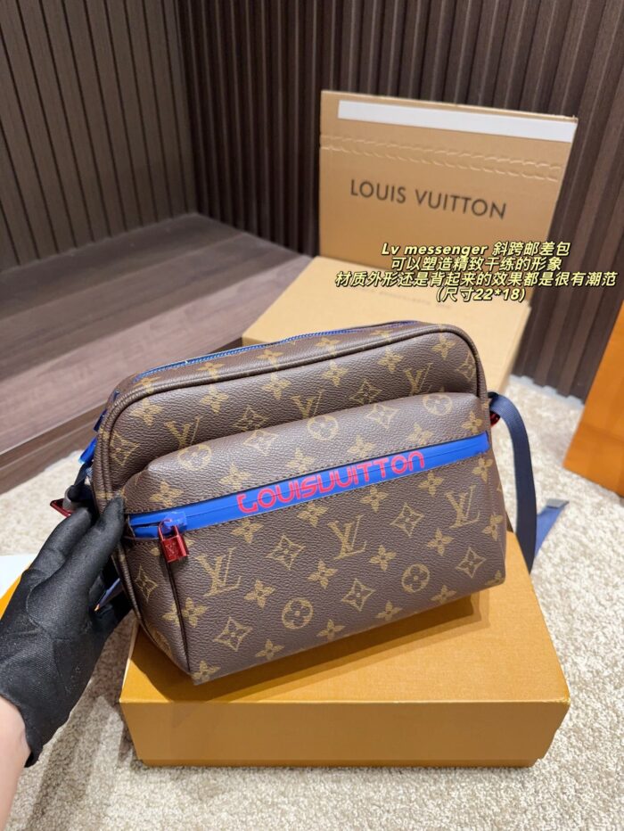 Louis Vuitton Messenger Crossbody Bag Trendy, Refined, And Professional - Image 5