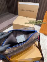 Louis Vuitton Messenger Crossbody Bag Trendy, Refined, And Professional - Image 9
