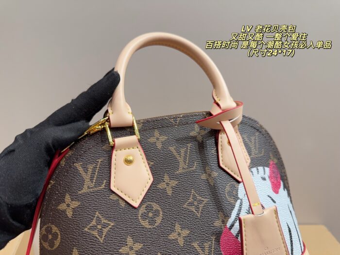 Louis Vuitton Monogram Shell Bag Sweet Yet Edgy, Versatile And Fashionable - Image 5