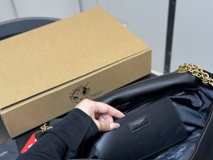 Saint Laurent Jamie Collection Chain Bag Sheepskin-Textured Metal Chain With Relaxed Design - Image 5