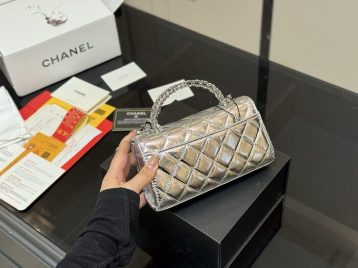 Chanel 23P Kelly Calfskin Diamond Quilted Chain Bag - Image 7