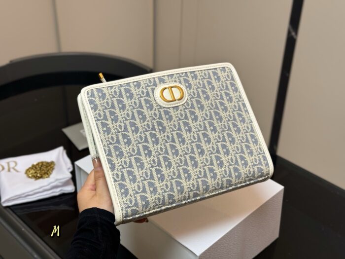 Dior Clutch Bag Classic Monogram Cd Clasp Chain Shoulder Strap Casual Elegance - Image 9