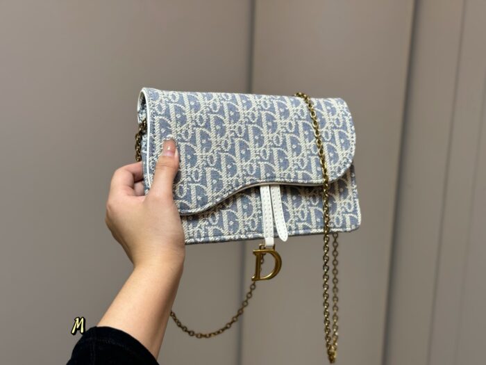 Dior Vintage Monogram Chain Bag Woc - Retro And Exquisite, Can Be Carried As A Clutch Or Crossbody - Image 8