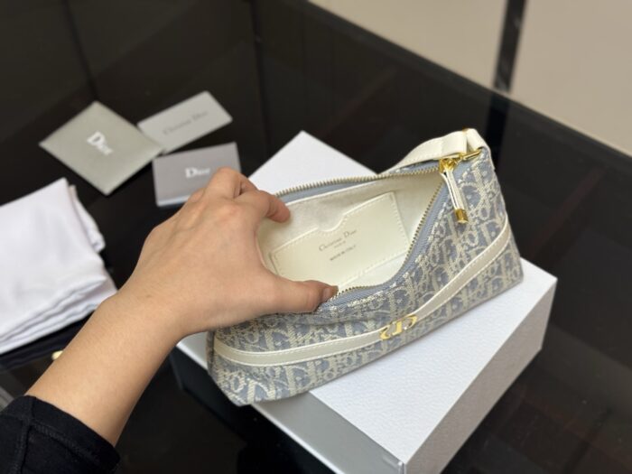Dior Miss Hobo Jacquard Underarm Bag Exudes Sophistication And Elegance - Image 4