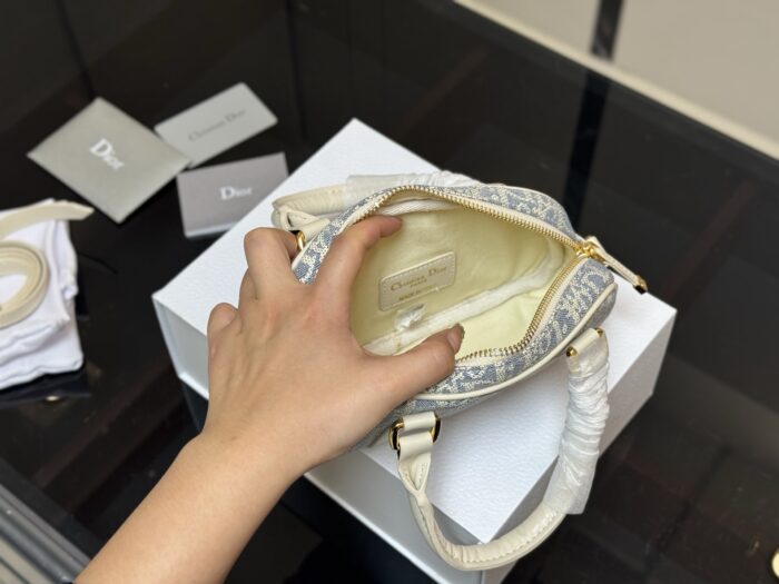 Dior Mini Bowling Vibe Mini Bag - Image 4