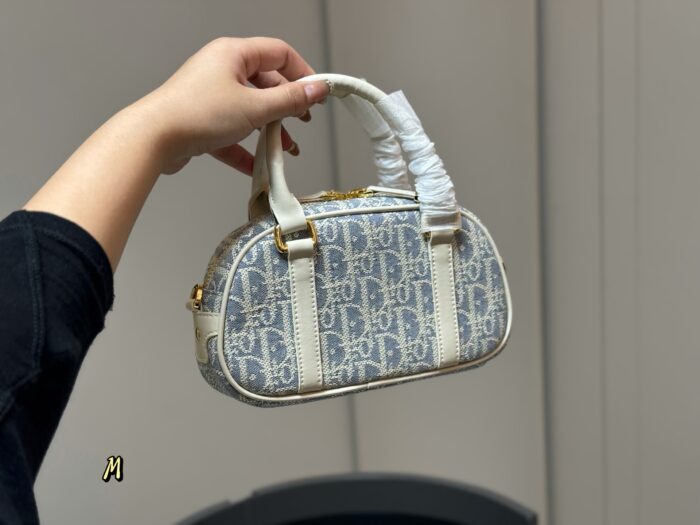 Dior Mini Bowling Vibe Mini Bag - Image 9