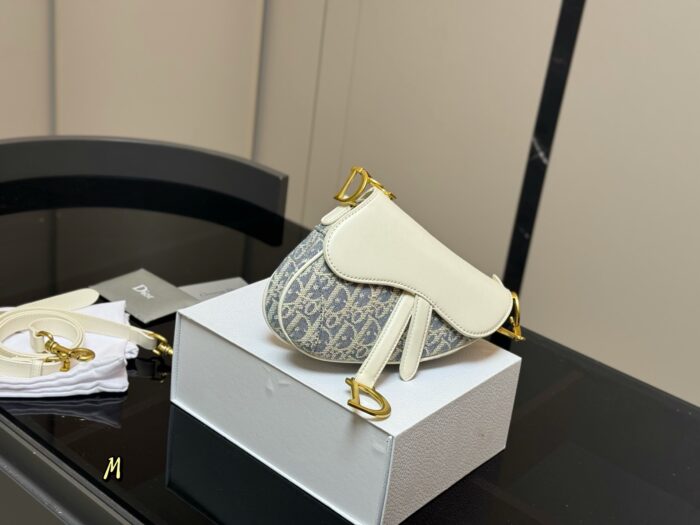 Dior Classic Monogram Saddle Bag With Roman Strap - Upgraded Version - Image 1