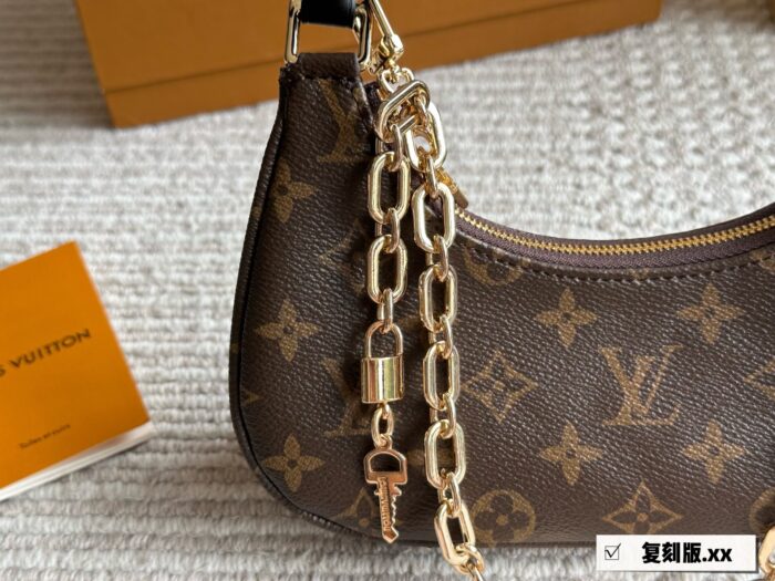 Louis Vuitton Catchy Little Darling Underarm Shoulder Crossbody Handbag Vegetable-Tanned Leather Shoulder Strap Generous Capacity Complete Gift Box Packaging - Image 7