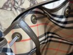 Burberry Women'S Check Bucket Bag Genuine Leather And Canvas Ultra-Lightweight And Practical Exquisite Craftsmanship - Image 9