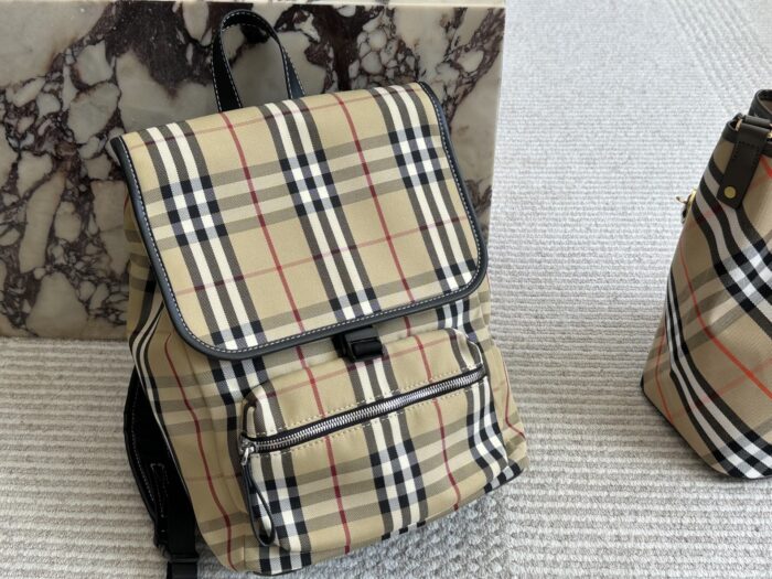 Burberry Check Backpack Trench-Inspired Fabric Lightweight And Spacious - Image 1