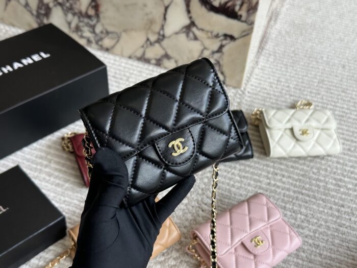 Chanel Classic Short Lambskin Full-Leather Quilted Wallet - Image 1