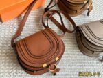 Chloé Marcie Classic Saddle Silhouette Full-Grain Soft Leather Practical Lightweight Bag