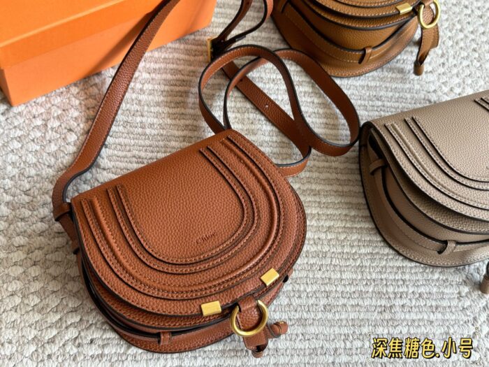 Chloé Marcie Classic Saddle Silhouette Full-Grain Soft Leather Practical Lightweight Bag - Image 1
