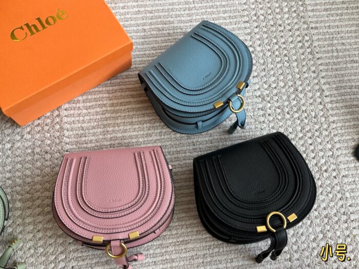 Chloé Marcie Classic Saddle Silhouette Full-Grain Soft Leather Practical Lightweight Bag - Image 10