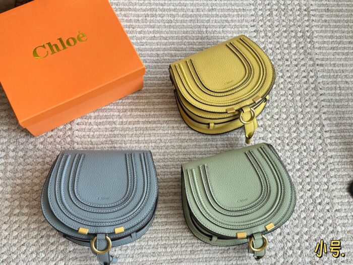 Chloé Marcie Classic Saddle Silhouette Full-Grain Soft Leather Practical Lightweight Bag - Image 11