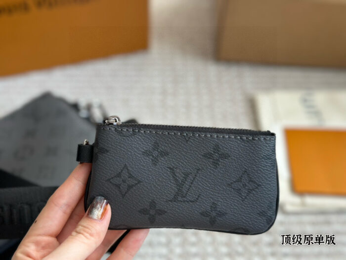 Louis Vuitton Men'S Trio Messenger Bag - Black Monogram Reverse-Colour Patchwork, Detachable Modular Design, Generous Capacity, Structured Silhouette, Leather Triangular Patchwork - Image 7