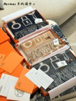 Hermès Key Pattern Cashmere Scarf Winter'S High Value-For-Money Choice