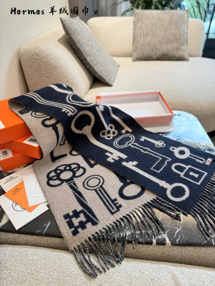 Hermès Key Pattern Cashmere Scarf Winter'S High Value-For-Money Choice - Image 5