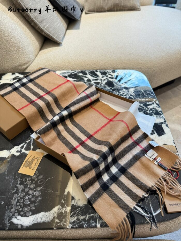 Burberry Classic Check Cashmere Scarf - Image 3