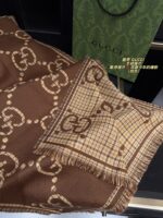 Gucci Double-Sided Pure Cashmere Scarf - Image 4