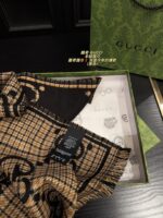 Gucci Double-Sided Pure Cashmere Scarf - Image 9