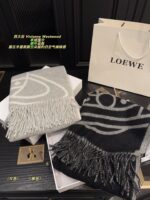 Vivienne Westwood Premium Fleece Cashmere Scarf Cloud-Like Softness Timeless And Enduring