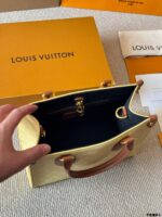 Louis Vuitton Onthego Jungle Bag Lightweight, Spacious And Versatile For Daily Commutes - Image 9