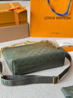 Louis Vuitton Coussin Multi-Compartment Sweet-Edgy Shoulder Bag - Image 6